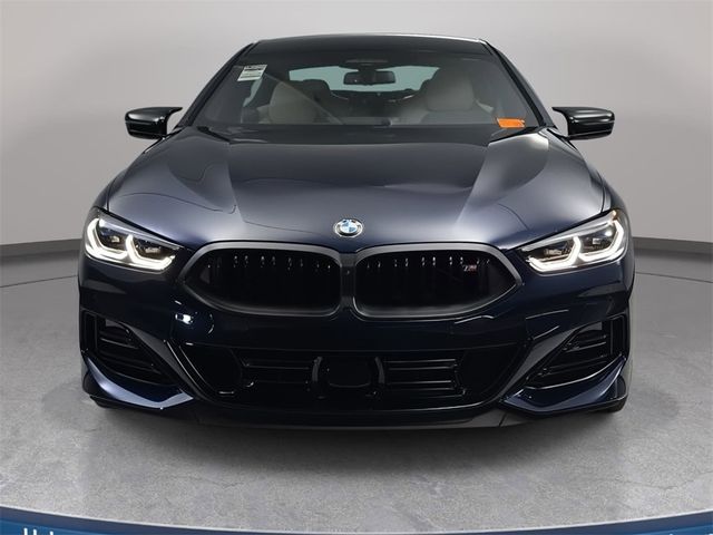 2026 BMW 8 Series M850i