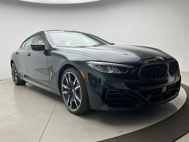 2026 BMW 8 Series M850i