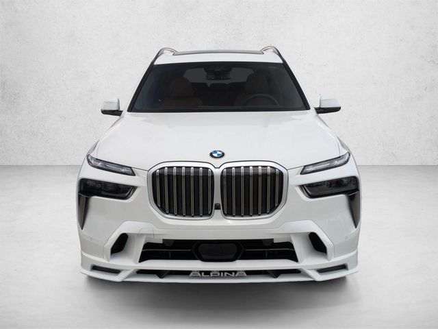 2026 BMW X7 Alpina XB7