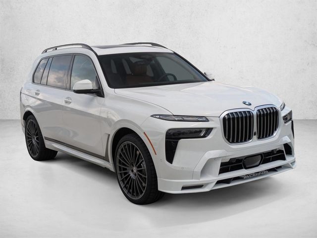 2026 BMW X7 Alpina XB7