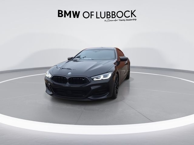 2026 BMW 8 Series M850i