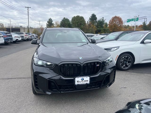 2026 BMW X5 M60i