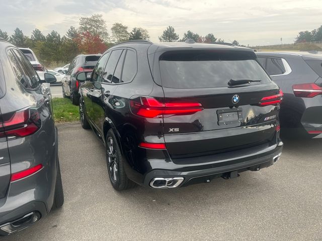 2026 BMW X5 M60i