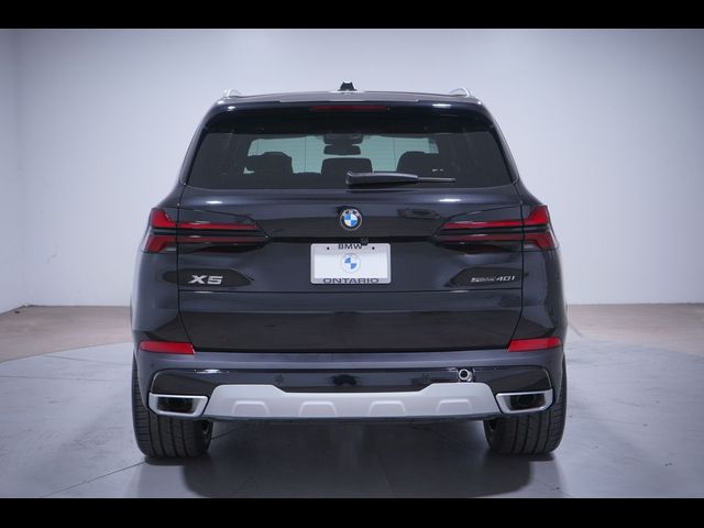 2026 BMW X5 sDrive40i