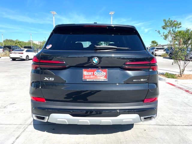 2026 BMW X5 sDrive40i