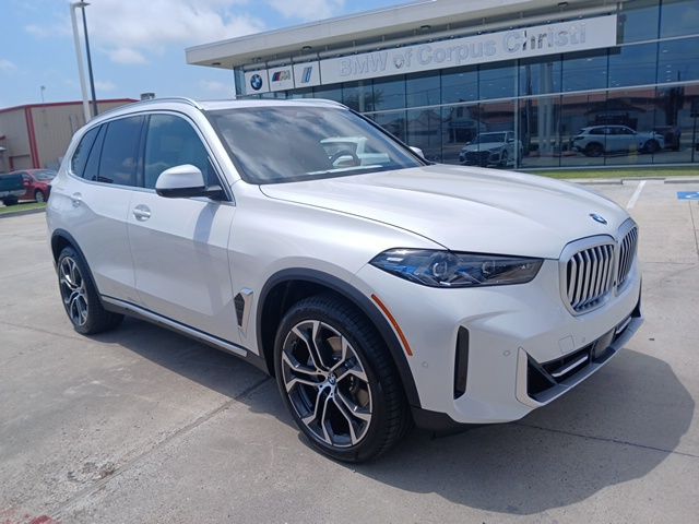 2026 BMW X5 sDrive40i