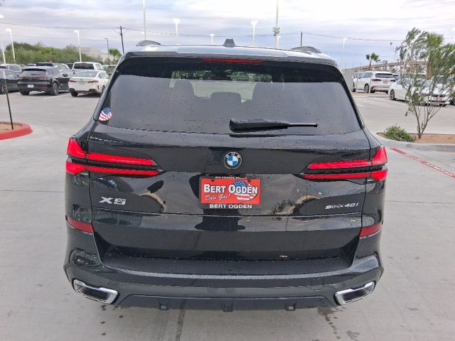 2026 BMW X5 sDrive40i