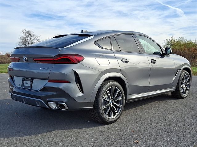 2026 BMW X6 xDrive40i