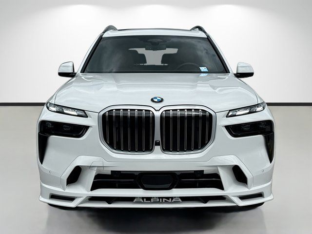 2026 BMW X7 Alpina XB7