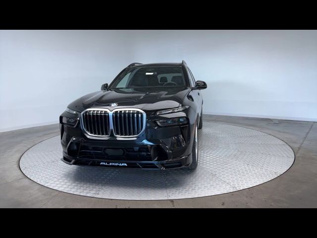 2026 BMW X7 Alpina XB7