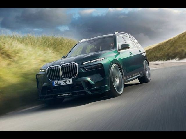 2026 BMW X7 Alpina XB7