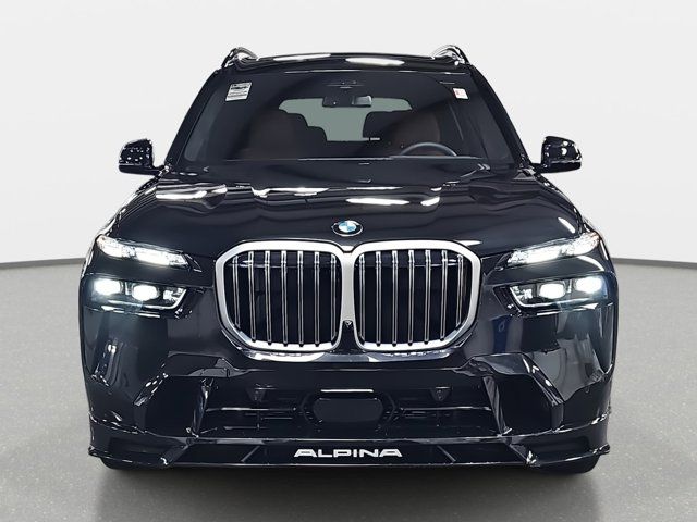 2026 BMW X7 Alpina XB7