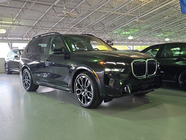 2026 BMW X7 M60i
