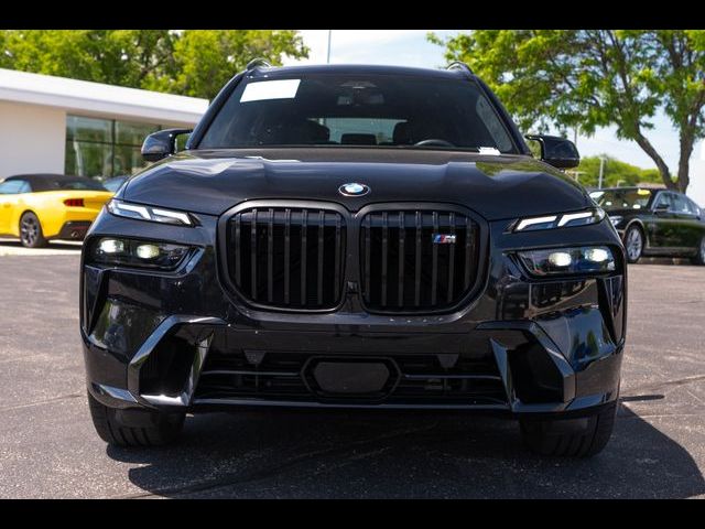 2026 BMW X7 M60i