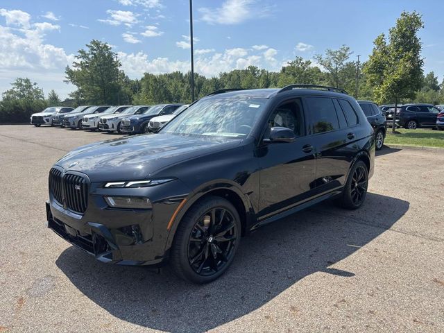 2026 BMW X7 M60i