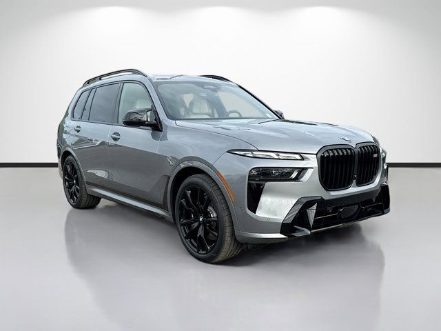 2026 BMW X7 M60i