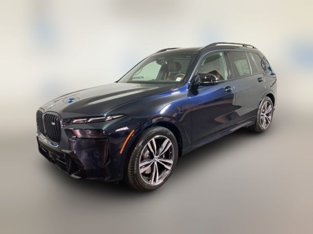 2026 BMW X7 M60i