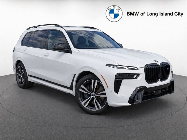 2026 BMW X7 M60i