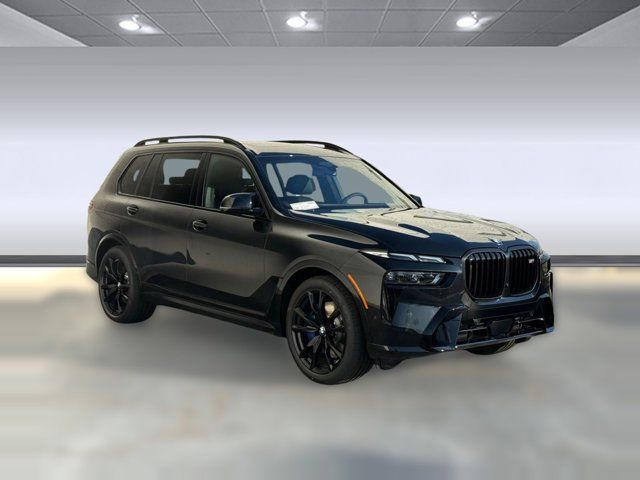 2026 BMW X7 M60i
