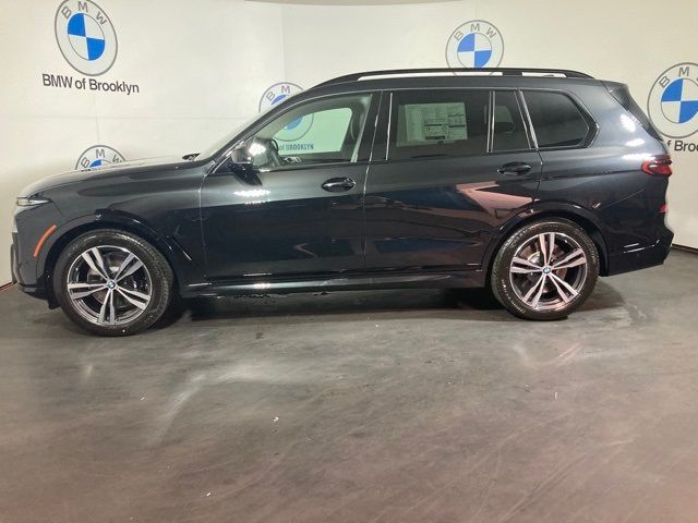 2026 BMW X7 M60i