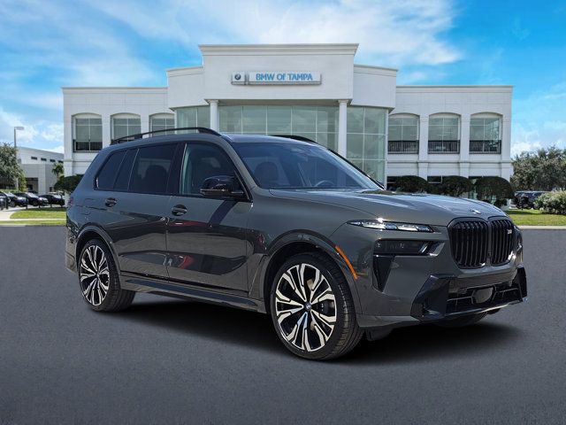 2026 BMW X7 M60i