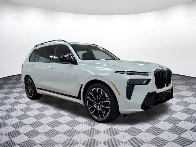 2026 BMW X7 M60i