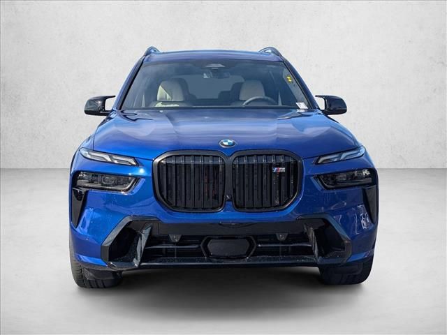 2026 BMW X7 M60i