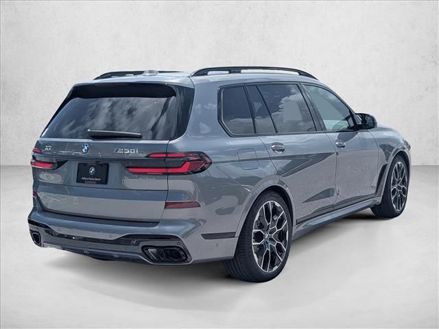 2026 BMW X7 M60i