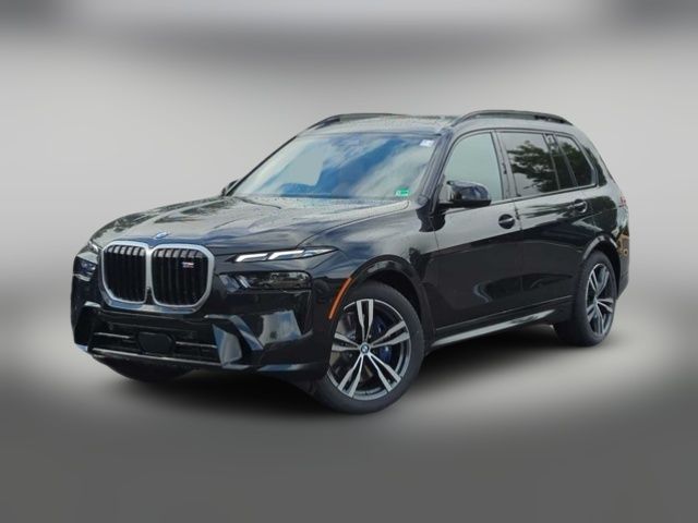 2026 BMW X7 M60i