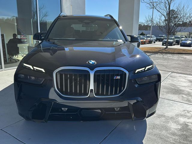 2026 BMW X7 M60i