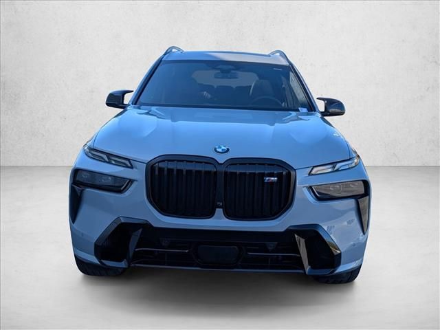 2026 BMW X7 M60i
