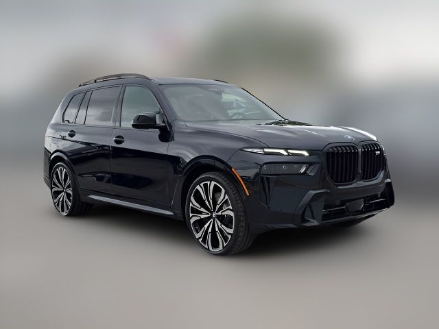 2026 BMW X7 M60i
