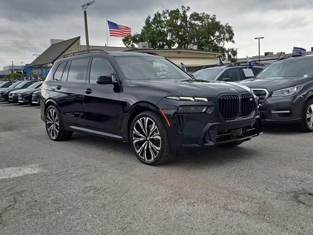2026 BMW X7 M60i