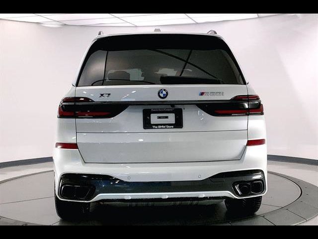 2026 BMW X7 M60i