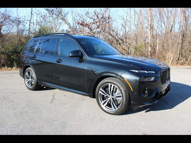 2026 BMW X7 M60i