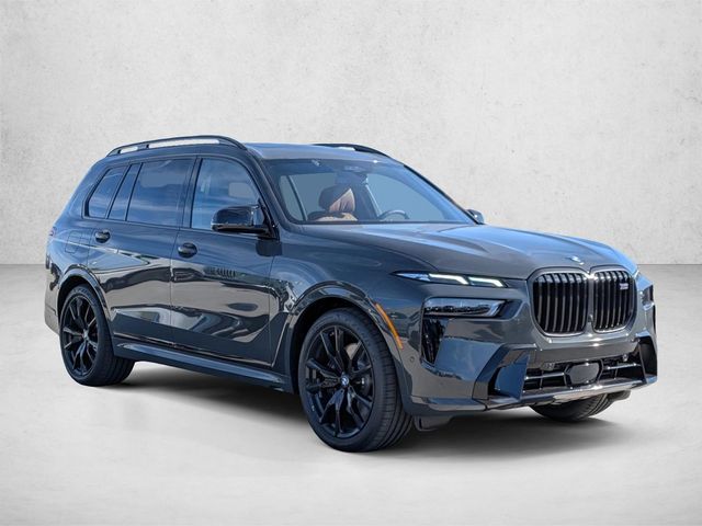 2026 BMW X7 M60i