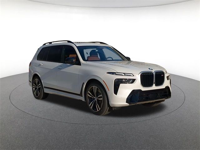 2026 BMW X7 M60i