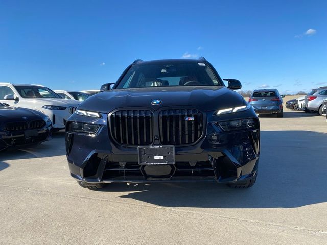 2026 BMW X7 M60i