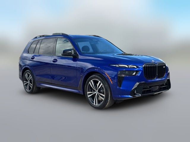 2026 BMW X7 M60i
