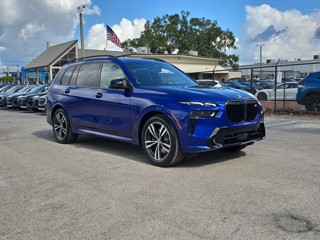 2026 BMW X7 M60i