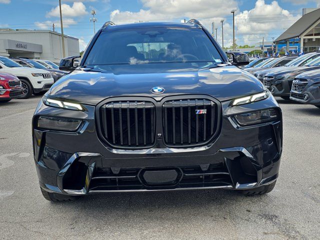 2026 BMW X7 M60i