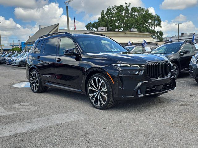 2026 BMW X7 M60i