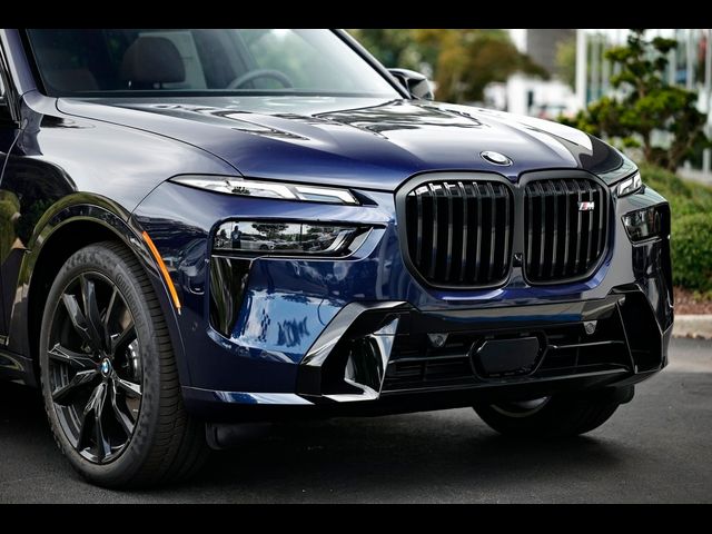 2026 BMW X7 M60i