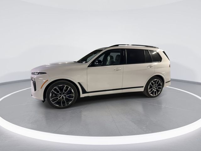 2026 BMW X7 M60i