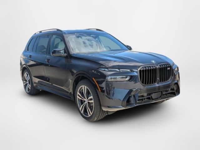 2026 BMW X7 M60i