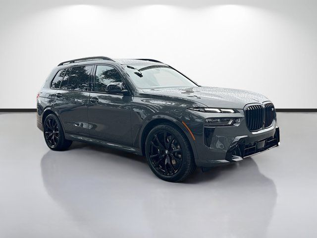 2026 BMW X7 M60i