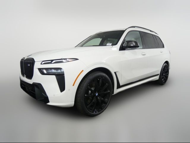 2026 BMW X7 M60i