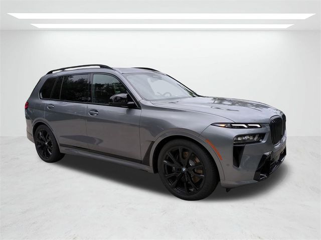 2026 BMW X7 M60i