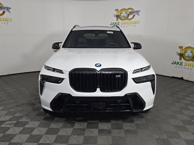 2026 BMW X7 M60i