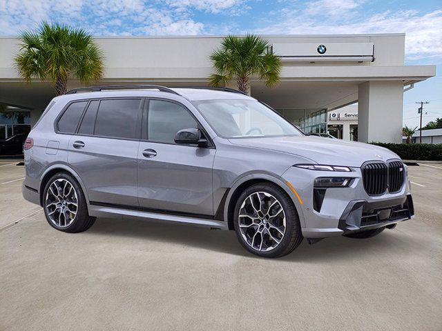 2026 BMW X7 M60i